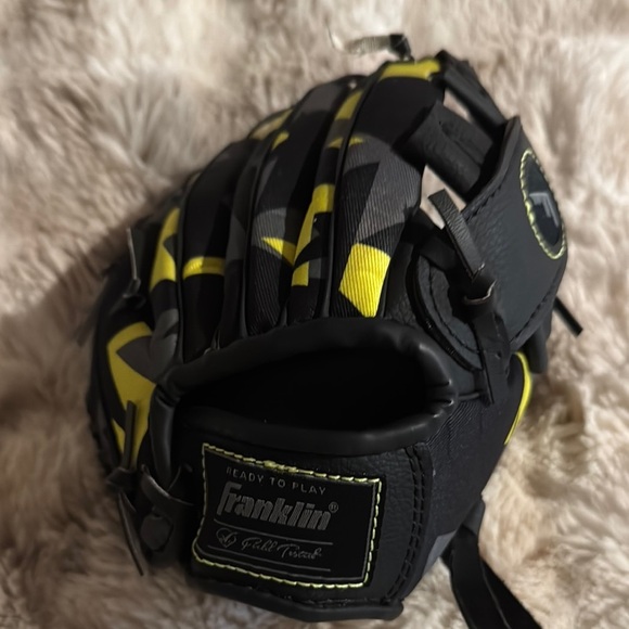Franklin Black and Yellow Digitek Baseball Glove - Picture 6 of 6